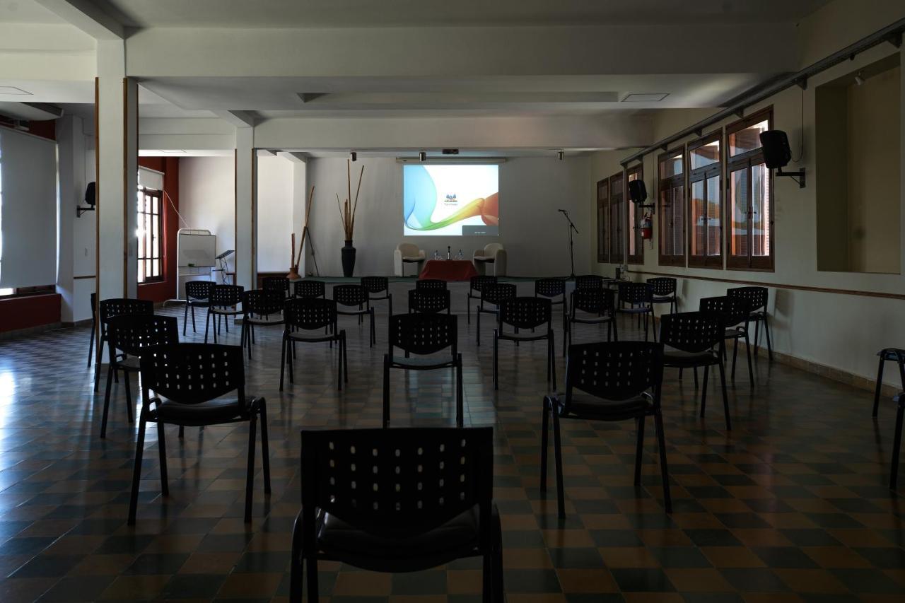 Mariapolis Alta Gracia Hotel Exterior foto